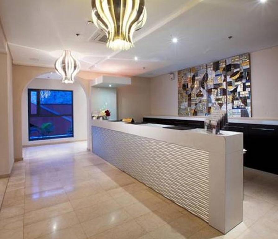 The Wheatbaker 5*